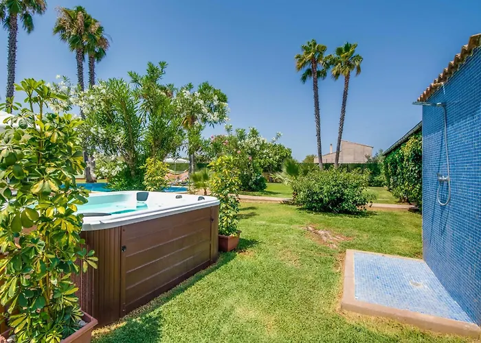 Holiday home Ca Na Bisquerra